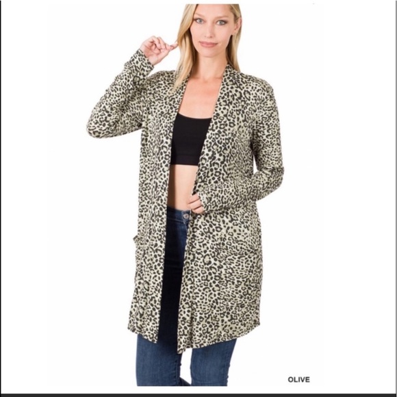 Zenana Outfitters Sweaters - Beautiful animal print light weight cardigan